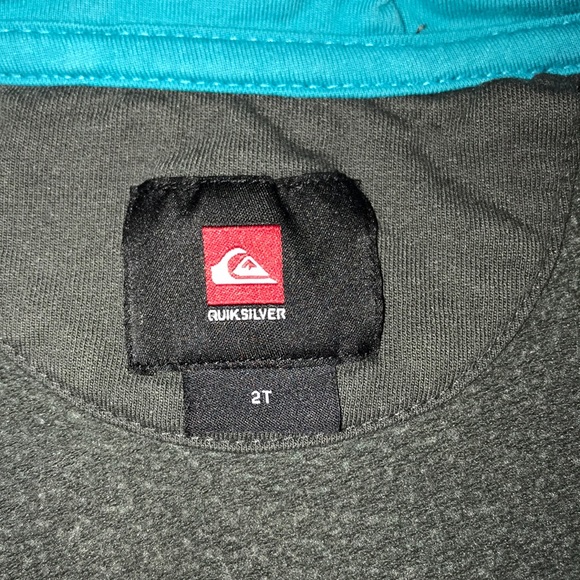 Toddler boys Quicksilver hoodie, size 2T - Picture 3 of 3